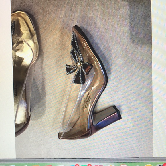 Heels - Picture 3 of 8